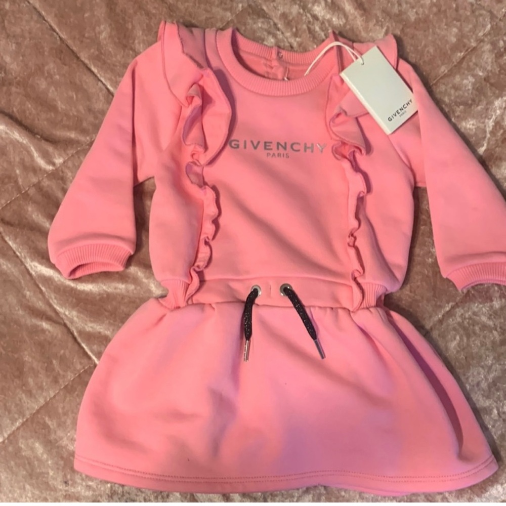 Pink dress